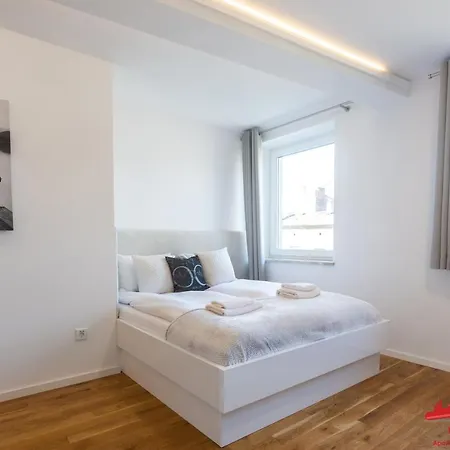 Nearto Old Town Sebastiana Street Apartment Krakow